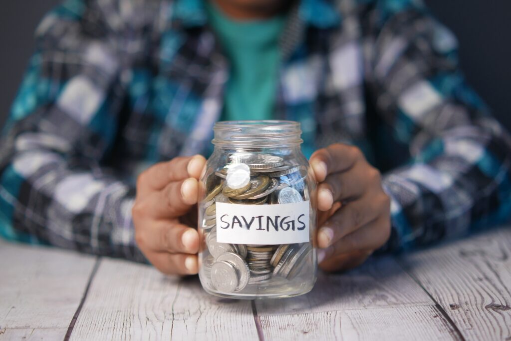 7 Tips to Develop Good Saving Habits