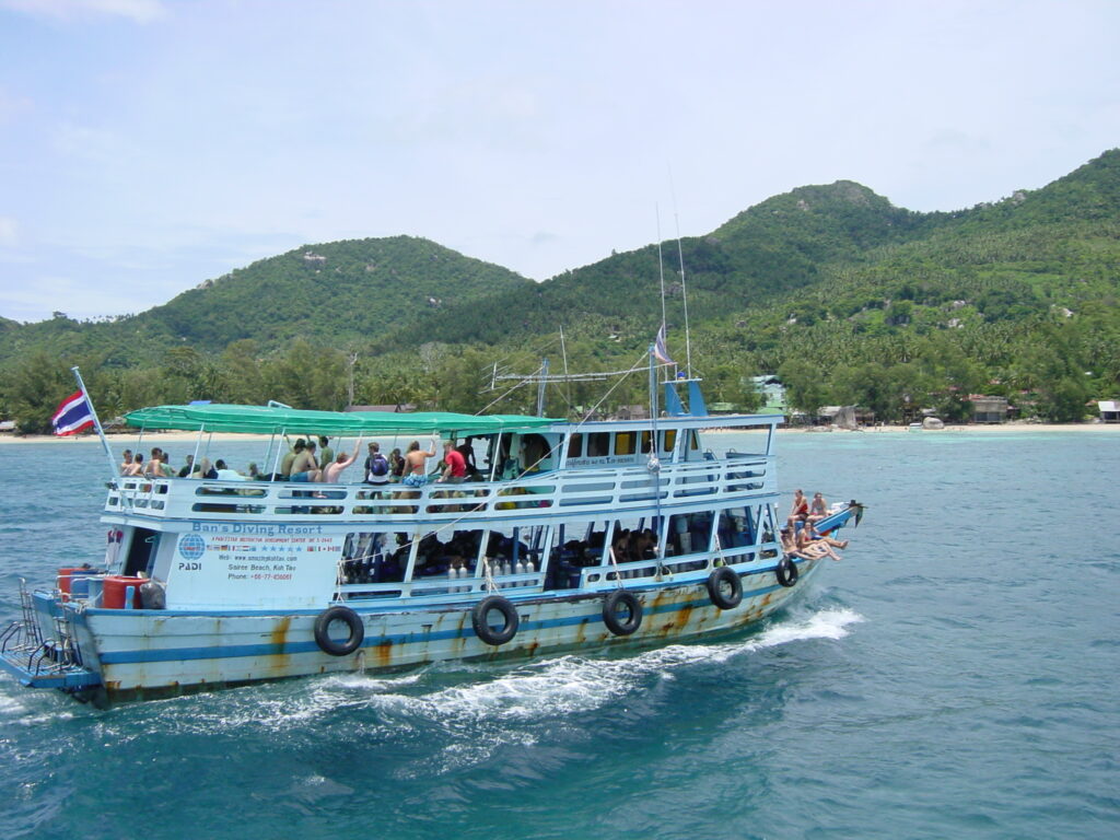 Maxim-Ross.com: Koh Tao Diving